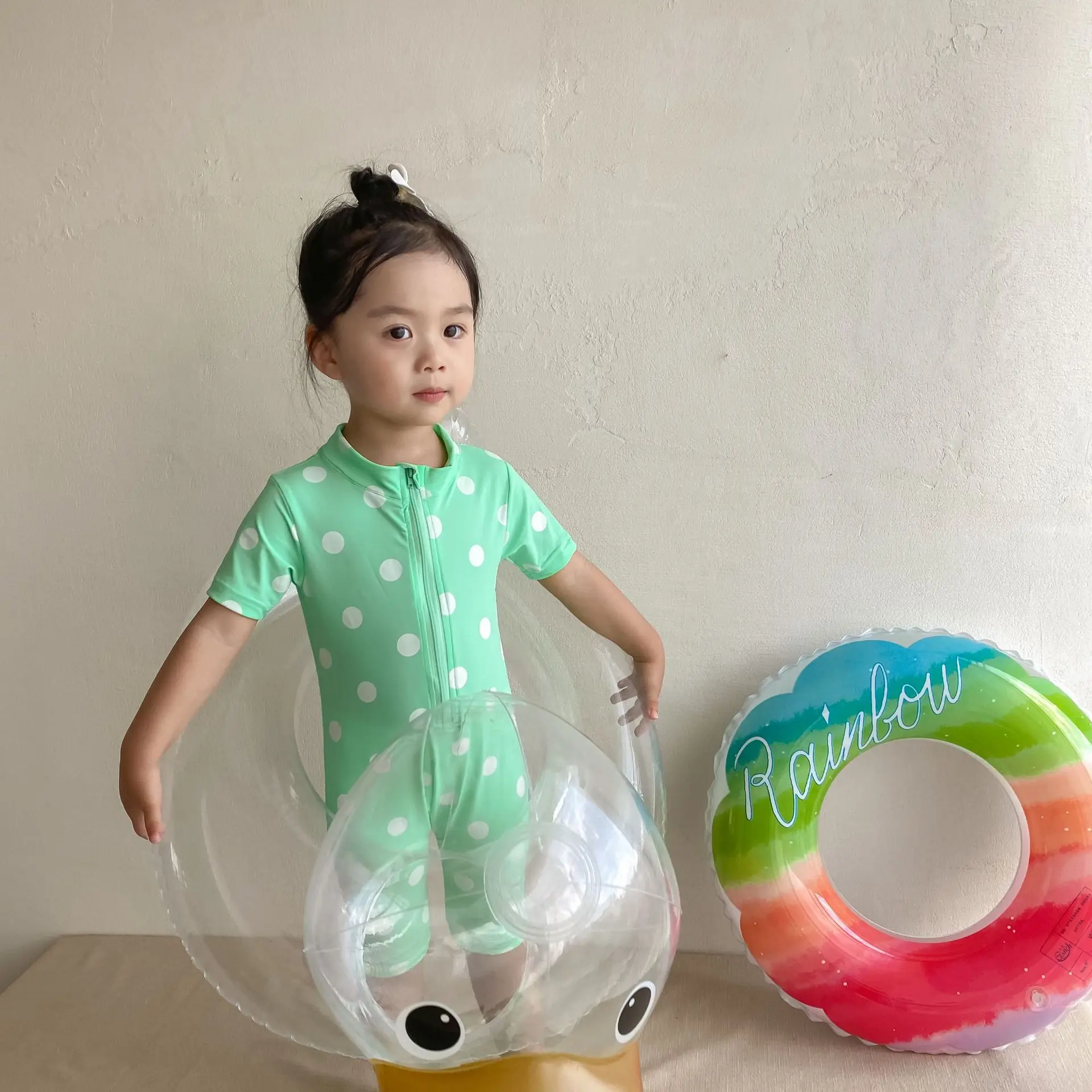 

8121 Children Swimsuit Boys Girl One Piece Clothes with Hat Summer Quick Drying Sunscreen 2021 New Boys' Swimsuit Baby Swimsuit