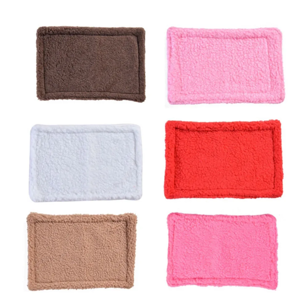 

Small Pet Nest Mat Guinea Pig Hamster Sleeping Bed Cages Small Animal House Warm Lambswool Squirrel Hedgehog Rabbit Chinchilla