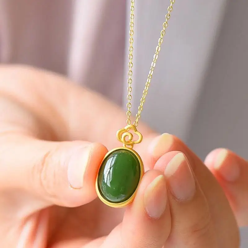 

Natural Hetian White Jade Lucky Luck Square Plate Pendant Sterling Silver Gilding Craft Inlaid Lucky Pendant Auspicious Cloud