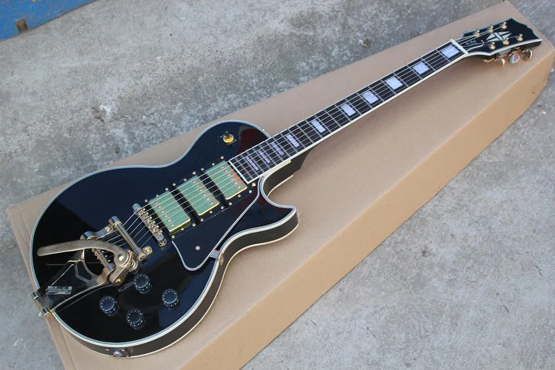 

Заводская гитара под заказ, новинка, высокое качество, Классическая Музыкальная винтажная черная гитара с 3 пикапами под заказ, ЭЛЕКТРИЧЕСК...