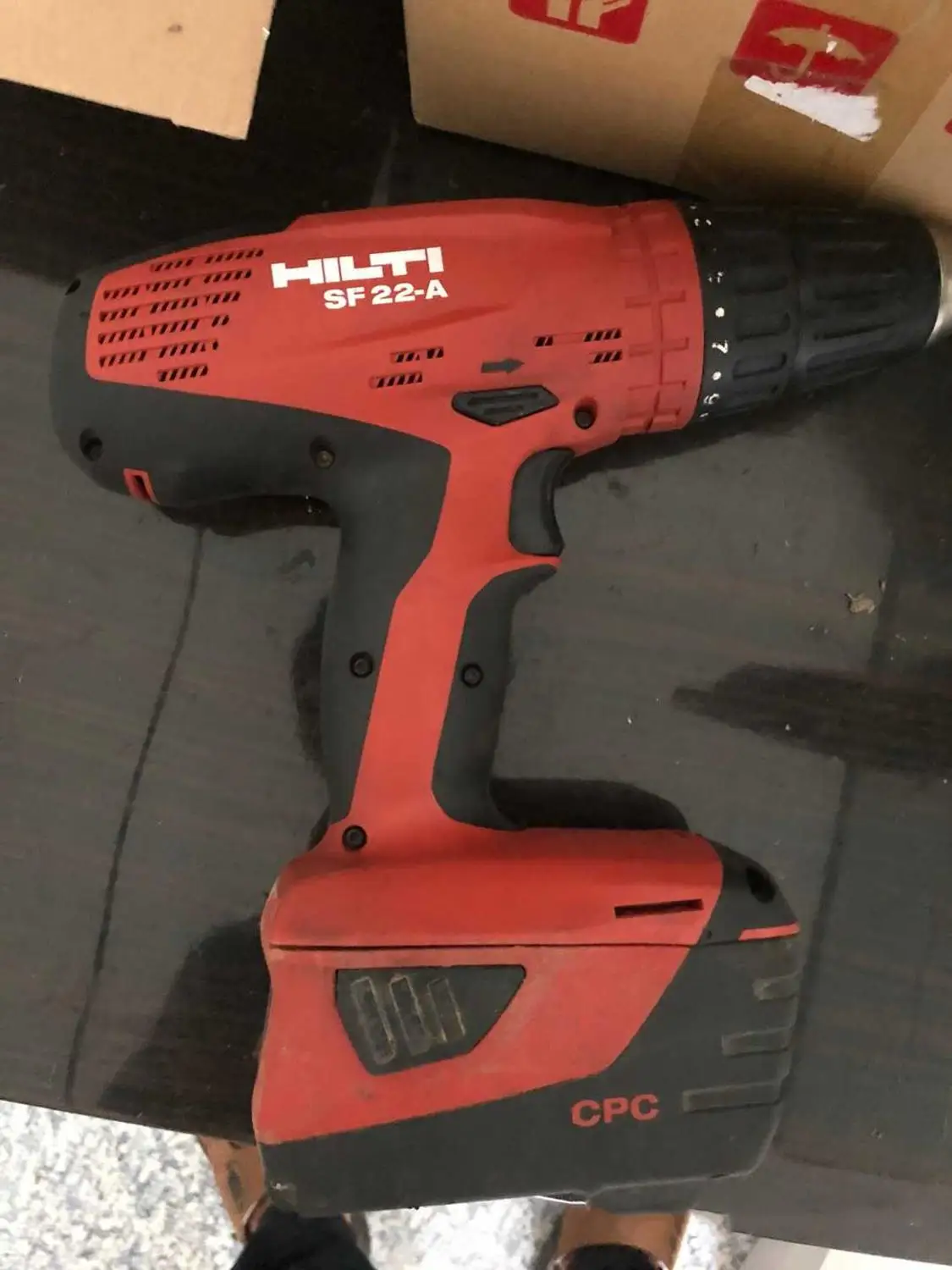 HILTI оригинальная Ударная дрель SF22-A идеальной функцией трех скоростей (б/у) |