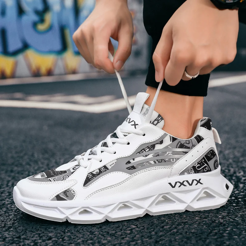 Men Running Shoes 44 Breathable Lightweight Fashion Men Jogging Sneakers 43 Outdoor Non-slip Casual Heighten Mens Sports Shoes