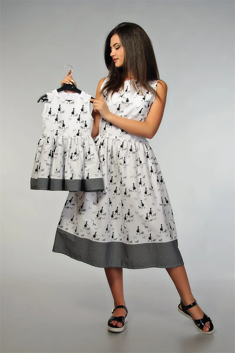 Одежда для мамы и дочки женское платье платья одинаковые комплекты семьи на