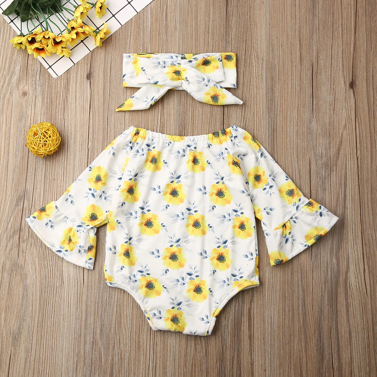 

Newborn Baby Girl Infant Ruffle Floral Bodysuit Clothes Outfits Long Flare Sleeve Sunflowear Bodysuits With Headband