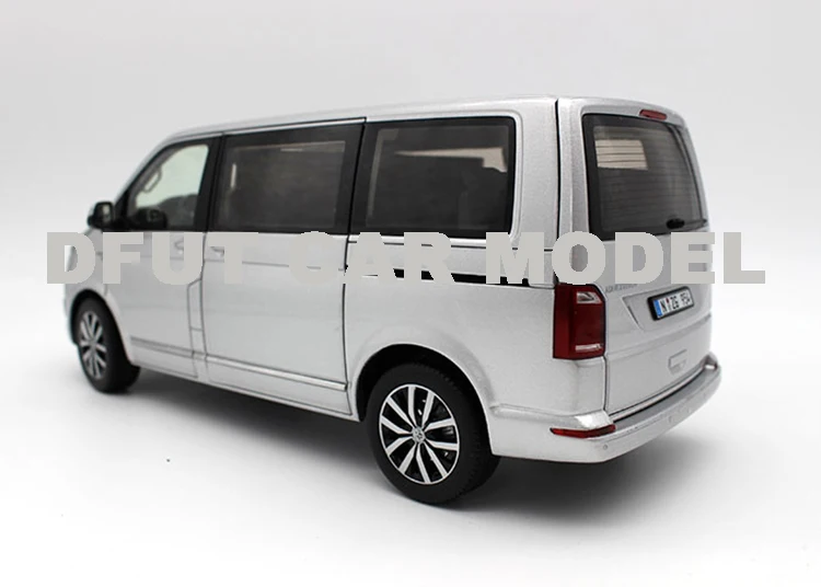 1:18 сплав игрушка VW T6 MPV автомобиль модель детских игрушечных автомобилей авторизованный игрушки для детей