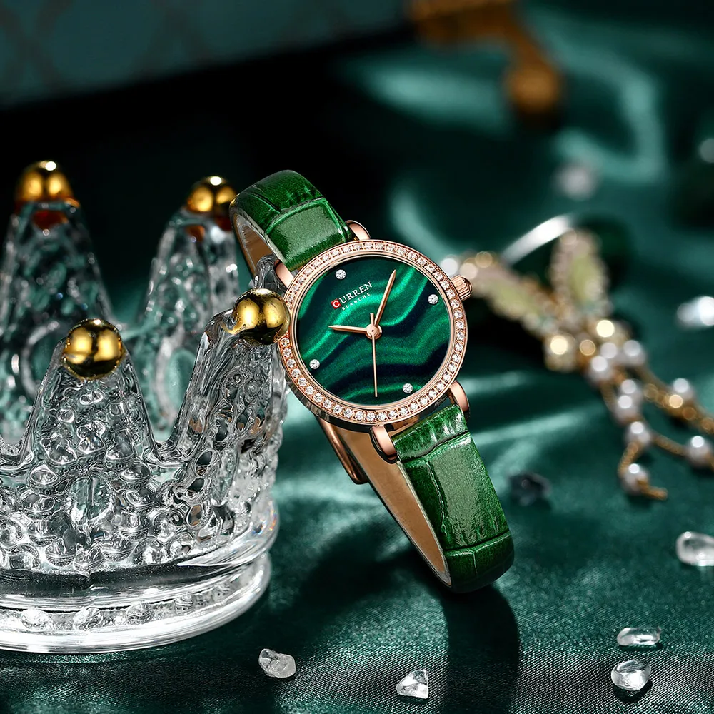 

CURREN New 9083 Woman Watches 26mm Dial Green Bracelet Watches Top Brand Waterproof Women's Wristwatch relogio feminino