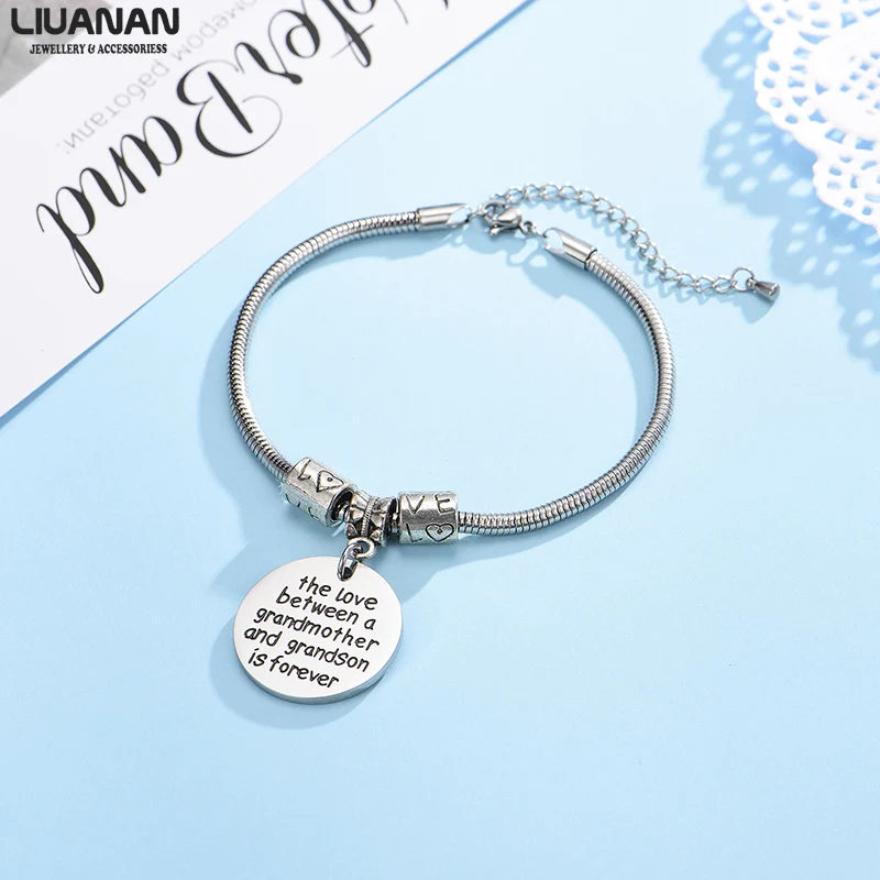 

Family Charm Bracelet Stainless Steel Chain Bracelet for Women Daughter Mother Fashion Accessories Christmas Gift For Family