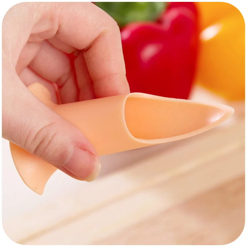 

Multifunction Green Pepper Chili Core Separator Device Plastic Tomato Fruit Vegetable Cutter Kitchen Tools