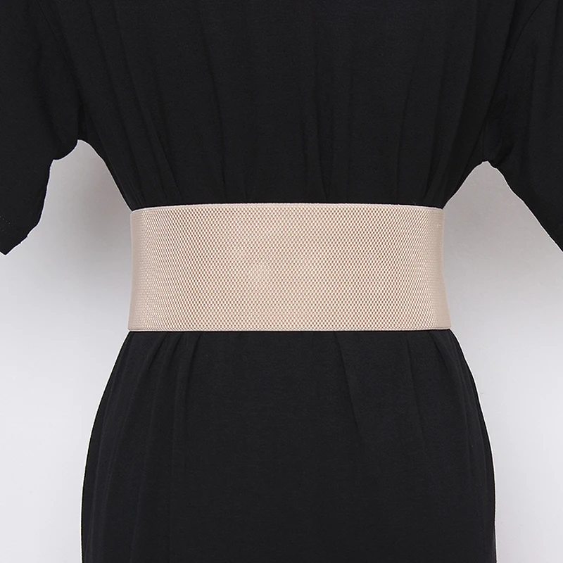 Ремень кожаный женский с большой металлической пряжкой элегантный широкий пояс