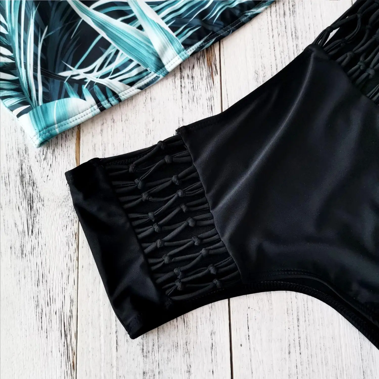 

Sexy long sleeve swimsuit women's Bikini 2020 women's Bikini exy triangle swimsuit low bikini plisado beach wear may