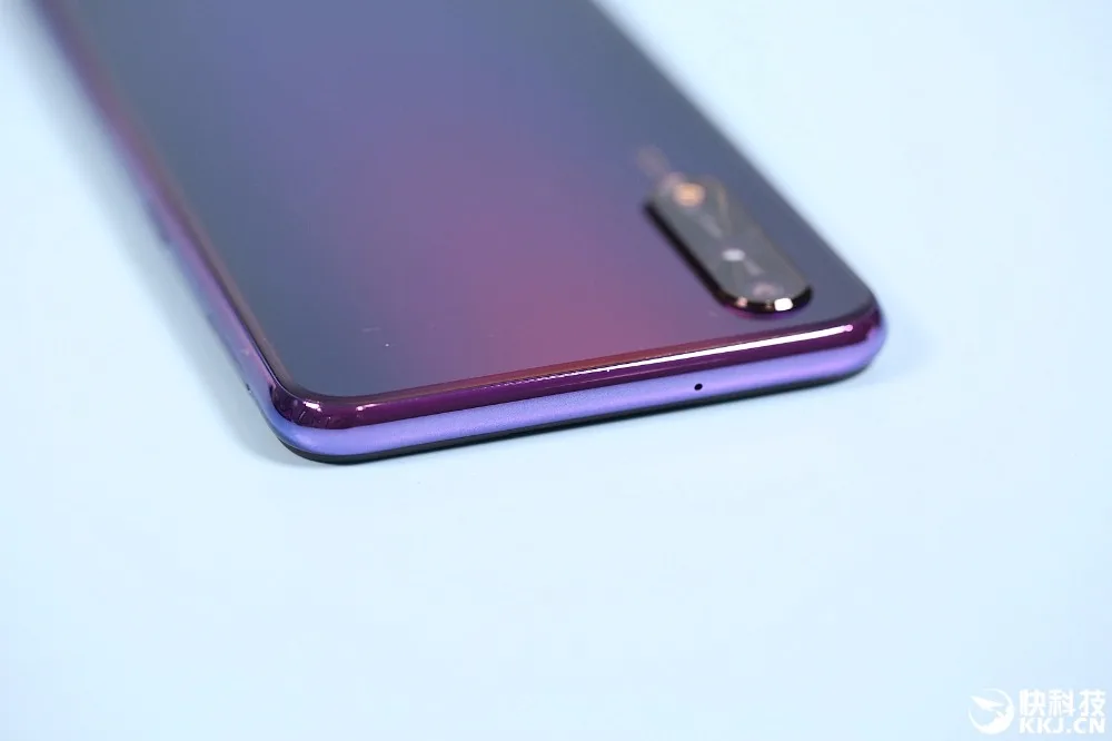 Сток Vivo Z5 4G LTE мобильный телефон Snapdragon712 Android 9,0 6,3" 2340x1080 8 Гб ram 128 ГБ rom мобильный телефон с идентификацией лица МП