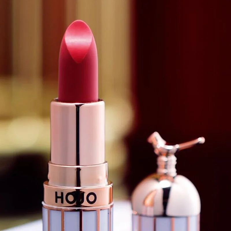 

Gloss Lipstick Sexy Red Dark Vampire Red Mate Lipsticks Waterpoof Long Lasting 6 Color Bird Modeling Lipstick Lip Tint Care