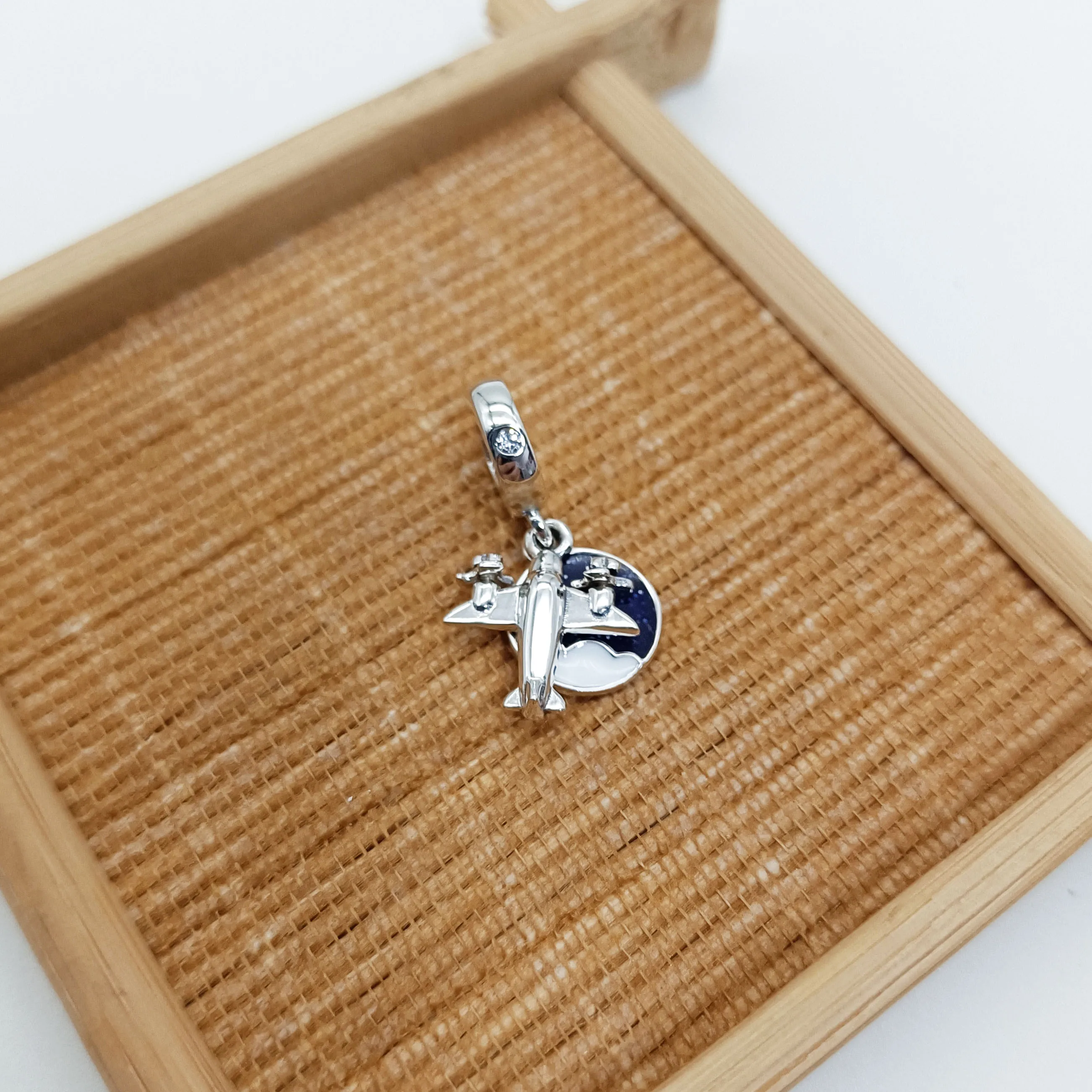 

Propeller Plane Dangle Charm pendant (to commemorate a journey you like or express your yearning for travel around the world)