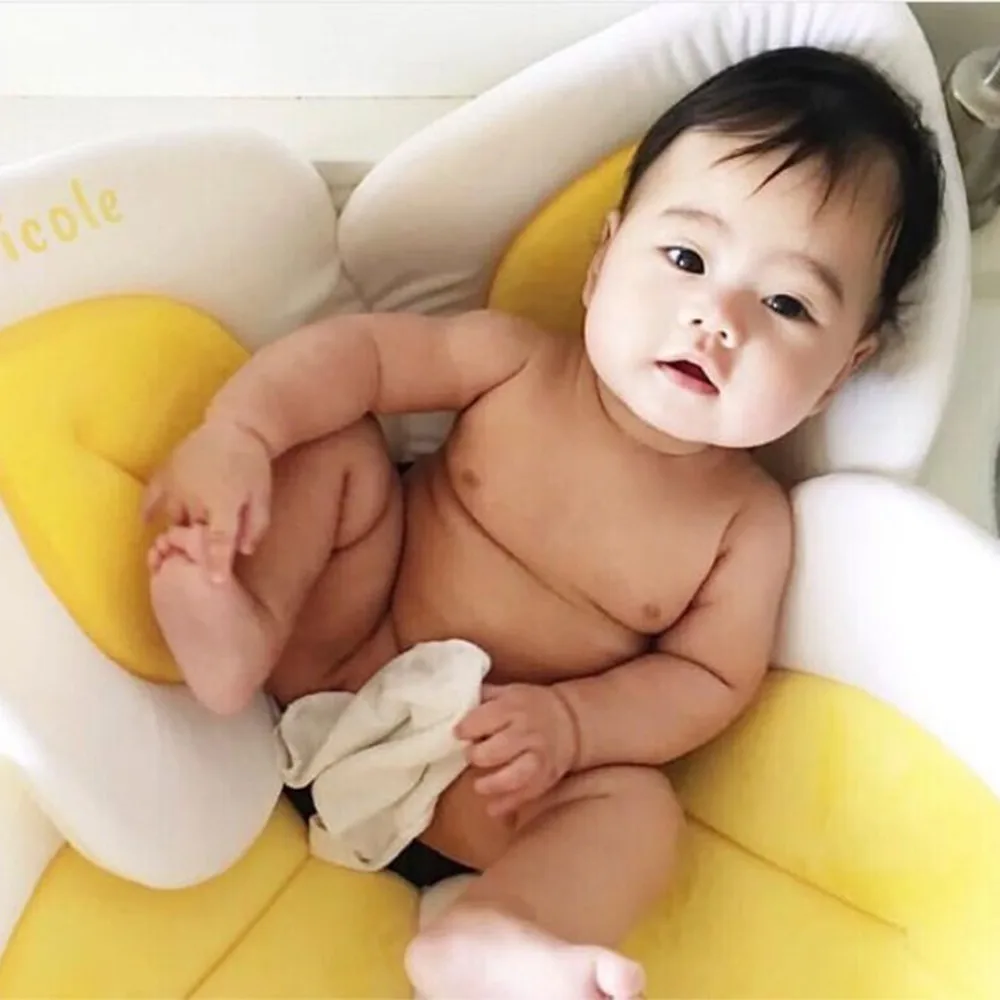 Baby Shower Blooming Flower Newborn Bathtub Foldable Lotus shape Cushion skin Bath pad portable bath tub Soft Seat Play mat