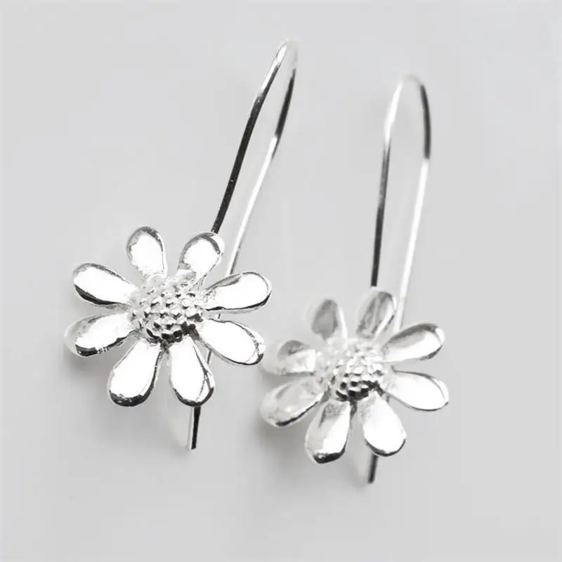 

Personality Silver Colour Sunflower Big Hook Earrings Korean Fashion Daisy Women's Earrings Birthday Party Jewelry Accessories