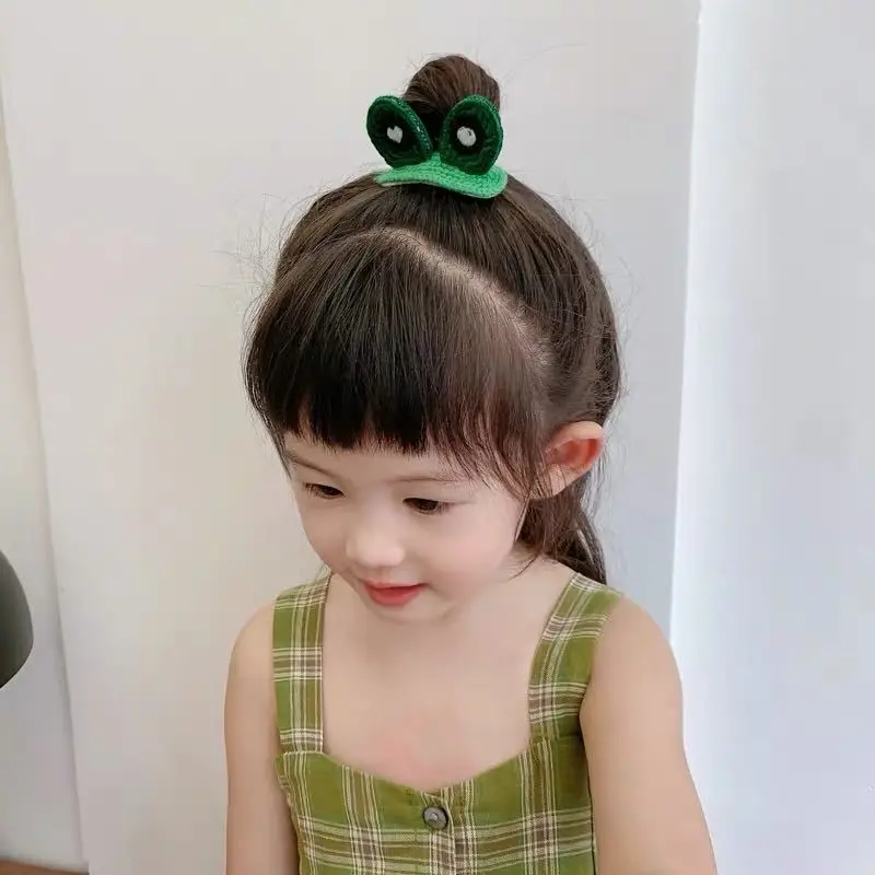 

Korean new lovely three dimensional wool knitting sweet animal hairpin net red frog top clip