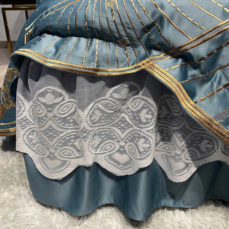 

Luxury Blue White Red Satin Silk Cotton Gold Embroidery Bedding Set Double Duvet Cover Set Bed Linen Lace Bed Skirt Pillowcases
