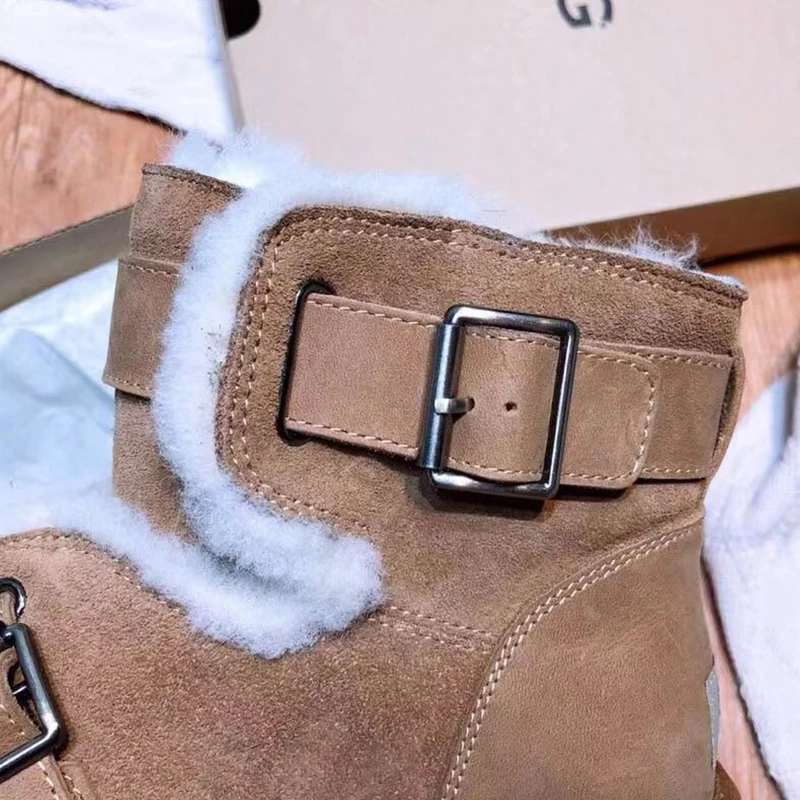 Зимние сапоги женские зимние на овечьем меху Новинка 2019 года женская кожаная