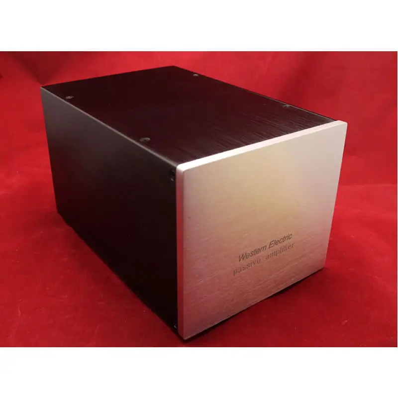 

Western Electric 111C вход для крупного рогатого скота пассивный передний готовый продукт, 600Ω: 600Ω сбалансированный и RCA вход и выход