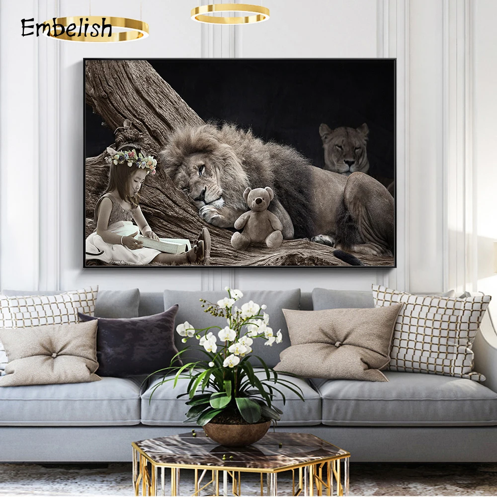 

1 Pieces Wild Animals Lion And Little Girl Modern Home Decor Wall Pictures For Living Room HD Print On Canvas Paintings