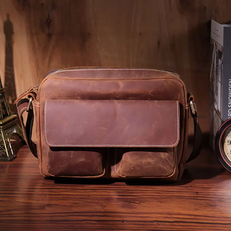 Men Leather Shoulder Bag British Vintage Schoolbag Crazy Horse Brown Textbook Bags Business 10 Inch Laptop Briefcase