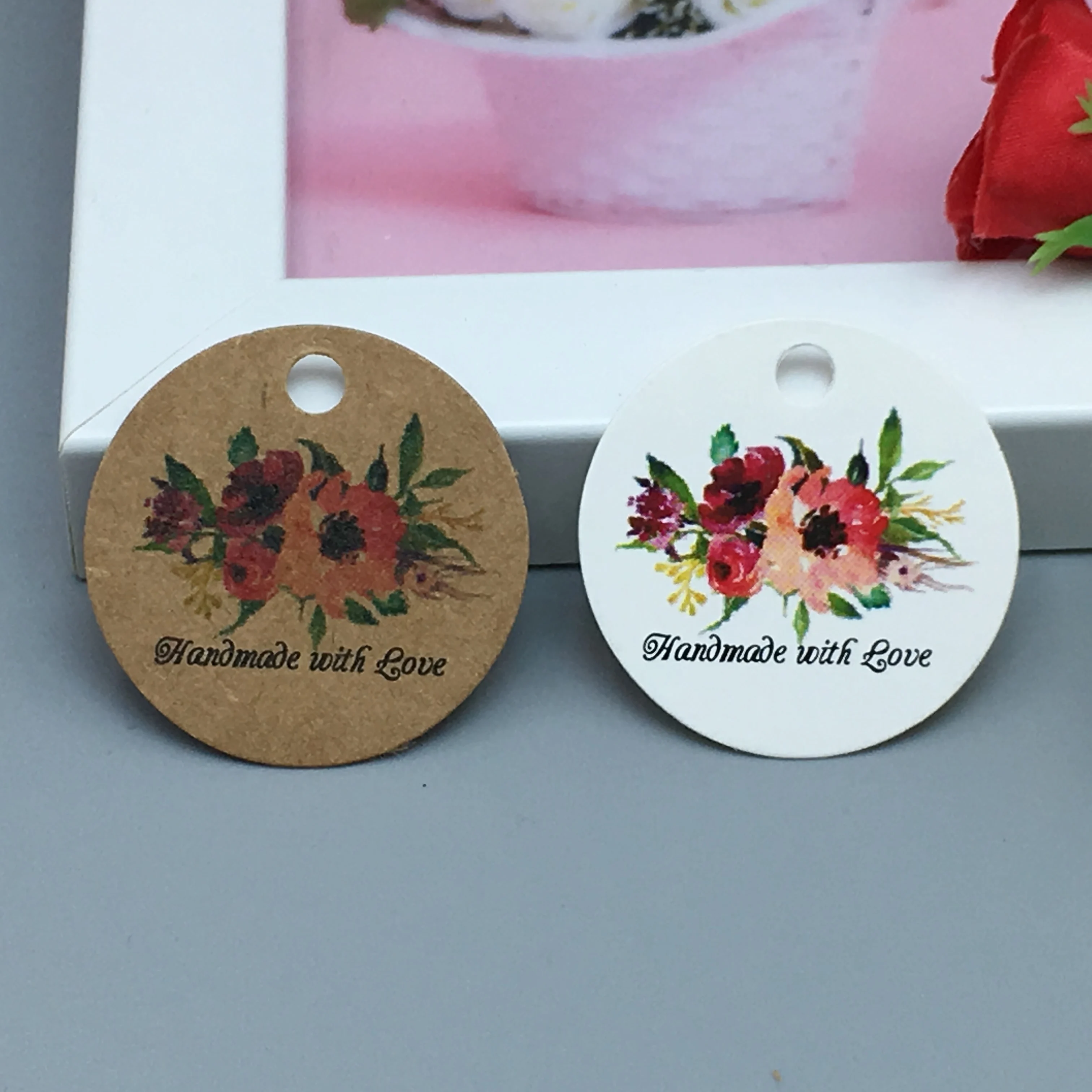 50 шт./лот 3 см. Спасибо с красным сердцем ручная работа крафт бирки для подарков на