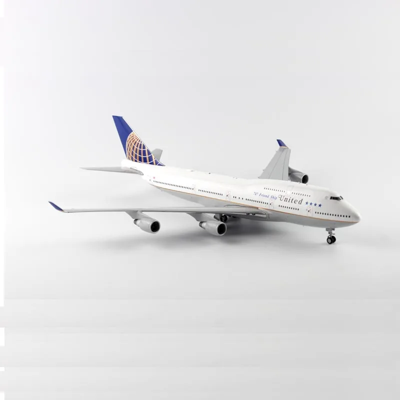 1:200 весы Соединенные дыхательные пути B747-400 авиакомпаний модель с основанием