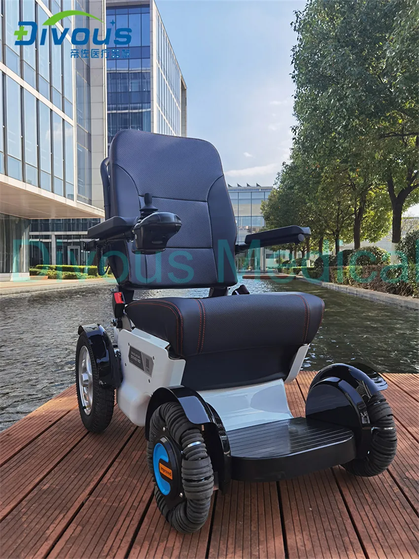 

2022 hot sale elderly disabled 500W lightweight folding electric remote control wheelchair