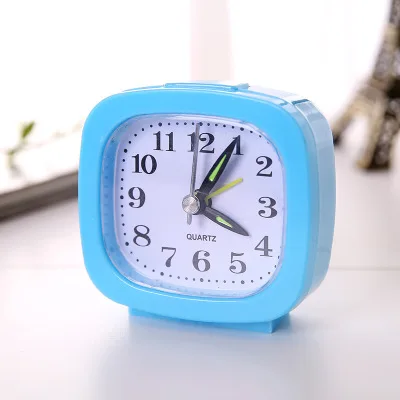 Blue Миниатюрные креативные милые Квадратные Часы-Будильник для маленькой кровати компактные часы для путешествий портативные детские Студенческие настольные часы домашний декор - Цвет: Blue