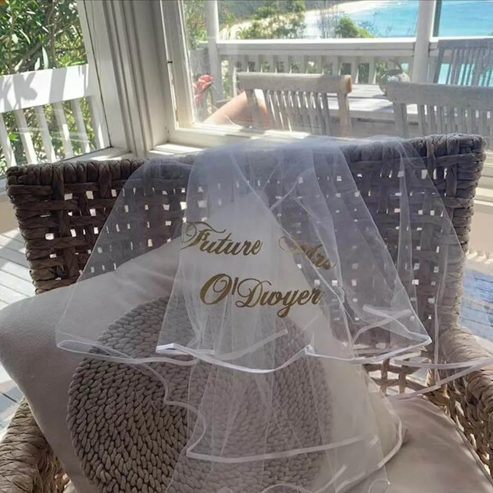 Фата для невесты с монограммой и надписью на заказ |