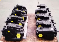

Manually controlled high efficiency plunger pump