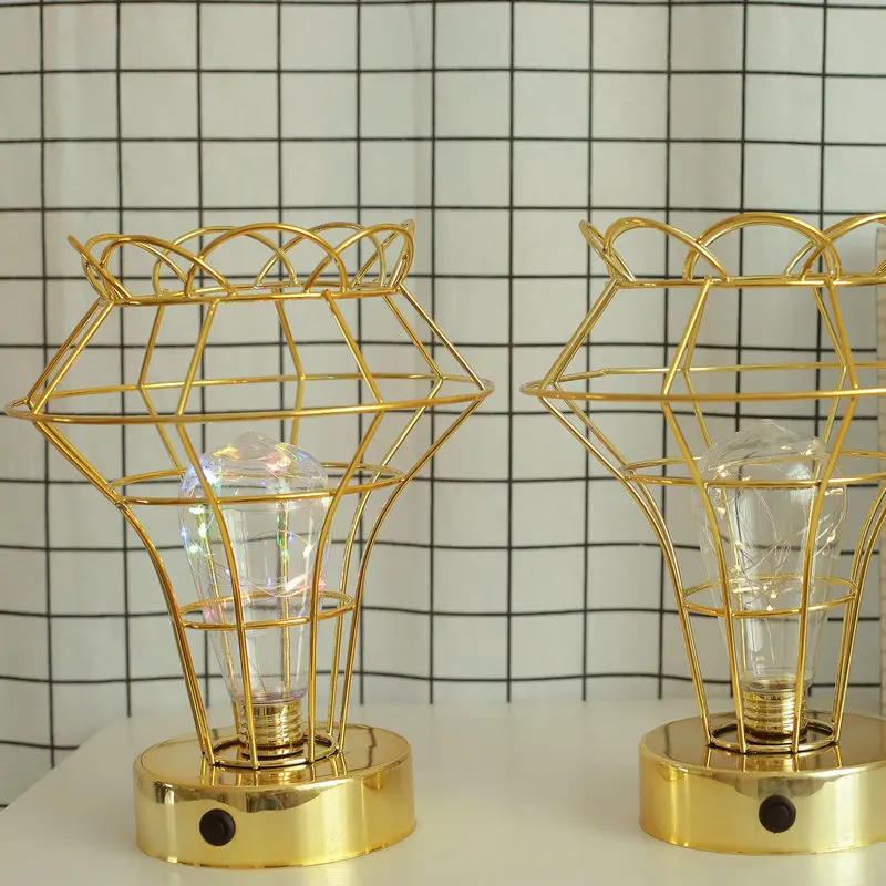 

LED Iron Lamp Home Decoration Table Lamp Christmas Small Table Lamp Dining Table Bar Table Flower-shaped Night Light