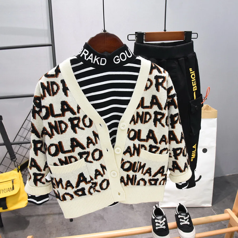 

Комплект одежды для маленьких мальчиков, трикотажный кардиган для маленьких мальчиков + футболка в полоску + штаны, комплект из 3 предметов, ...