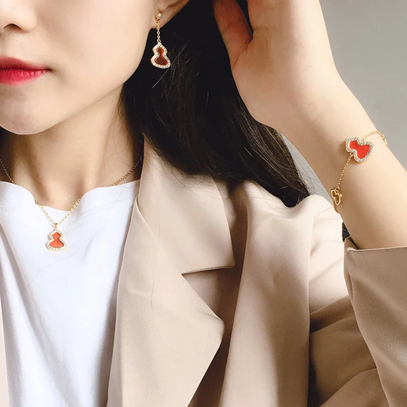 Высококачественное изысканное ожерелье золотистого цвета с изображением тыквы