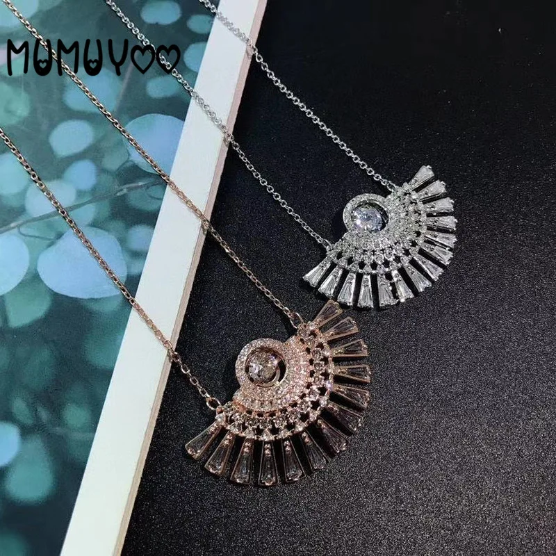 

2020 new sparkling heart crystal fan shape pendant women's necklace exquisite romantic skirt shape clavicle chain female jewelry