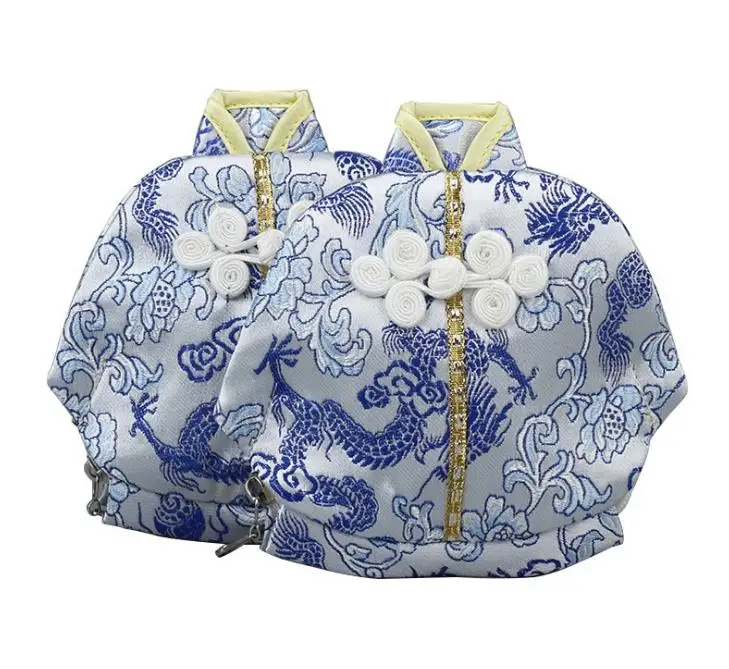

Vintage Chinese Clothes Shaped Small Silk Bag Zipper Coin Purse Jewelry Gift Pouches Party Favor