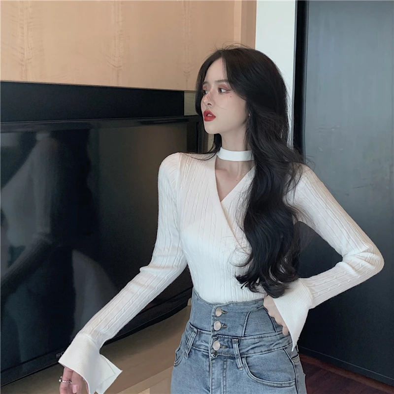 

COIGARSAM Office Lady Striped Women T Shirt Winter Korea Style Full Sleeve V-Neck Tee Tops Apricot Black Pink 8617