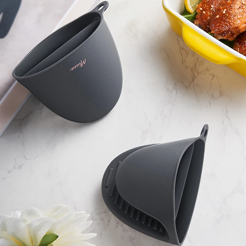 Micca 2pcs Microwave Oven Gloves Silicone Heat Insulation Anti-slip Household Bowl Clips Pot Holder Kitchen Baking Tools |