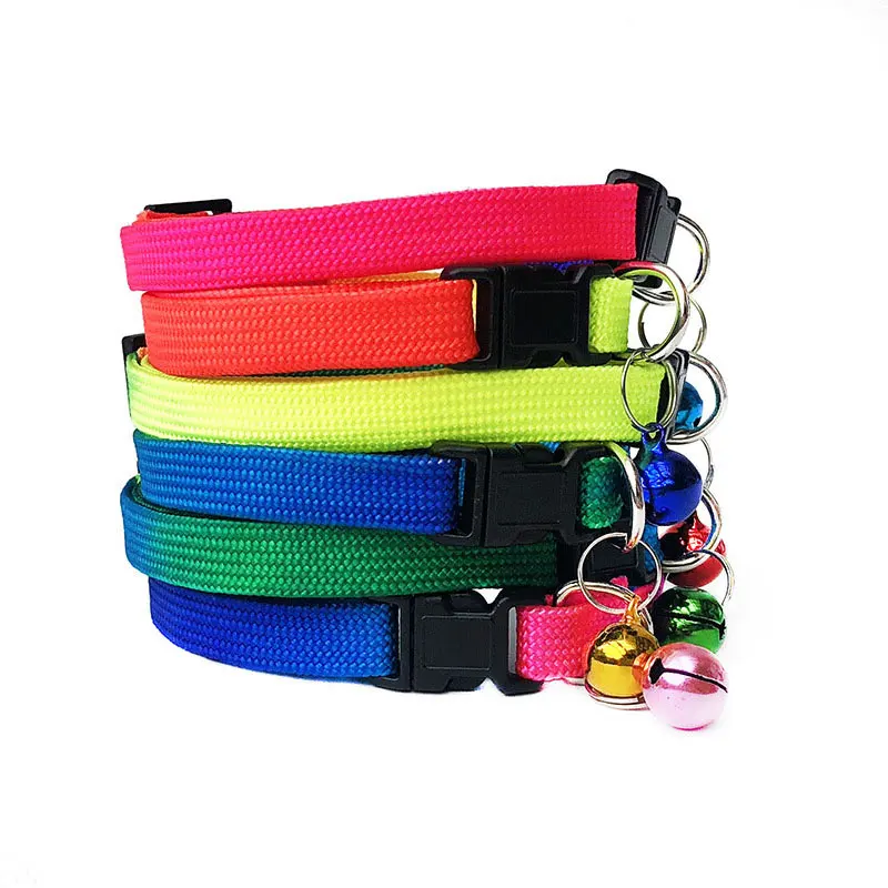 1 шт. случайный цвет Радужный ошейник колокольчик для домашних животных Регулируемый подходит кошек и