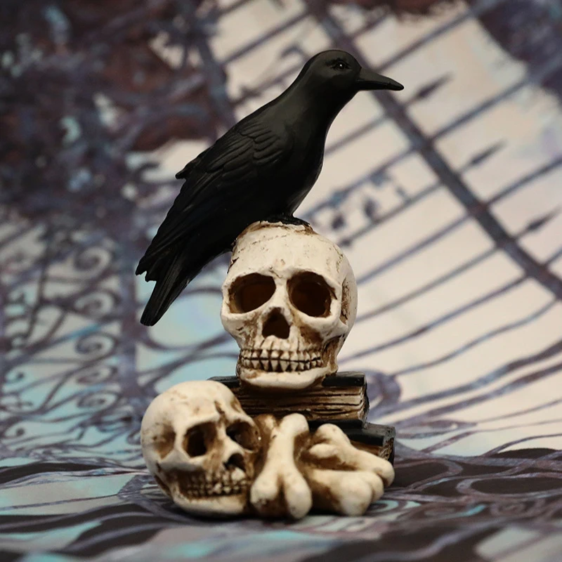 

Raven On Skull Halloween Decoration Glowing Resin Skeleton Statue Creative Props Party Light Halloween Horror Decor for Home