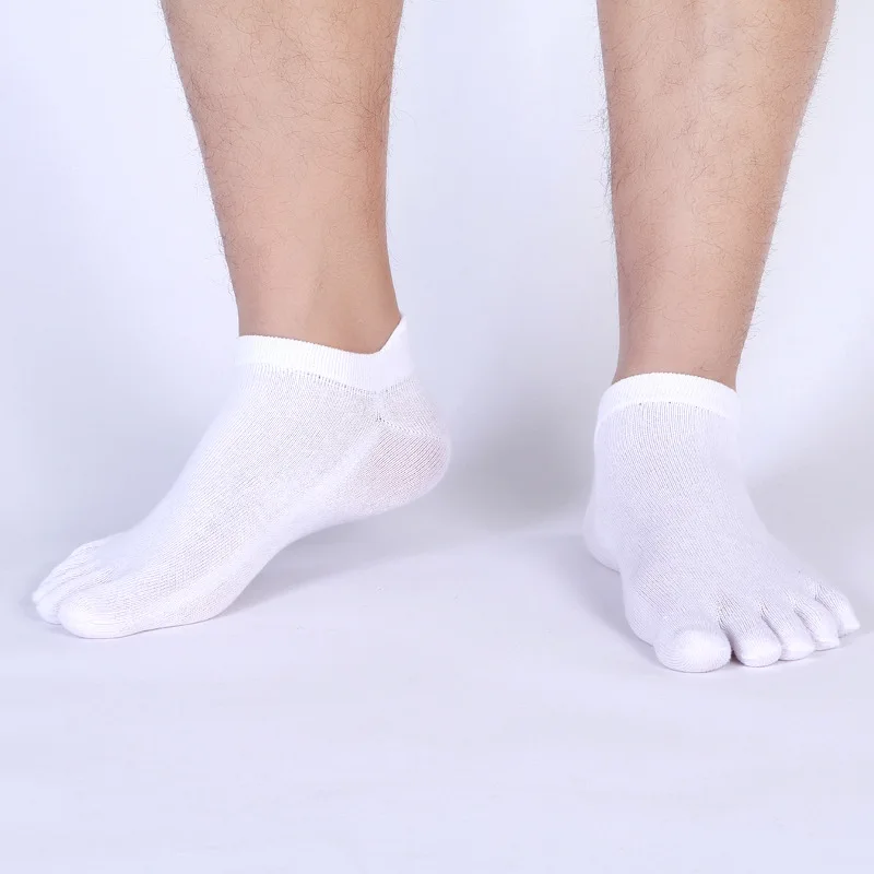 Носки мужские короткие хлопковые дышащие мягкие до щиколотки с пятью пальцами
