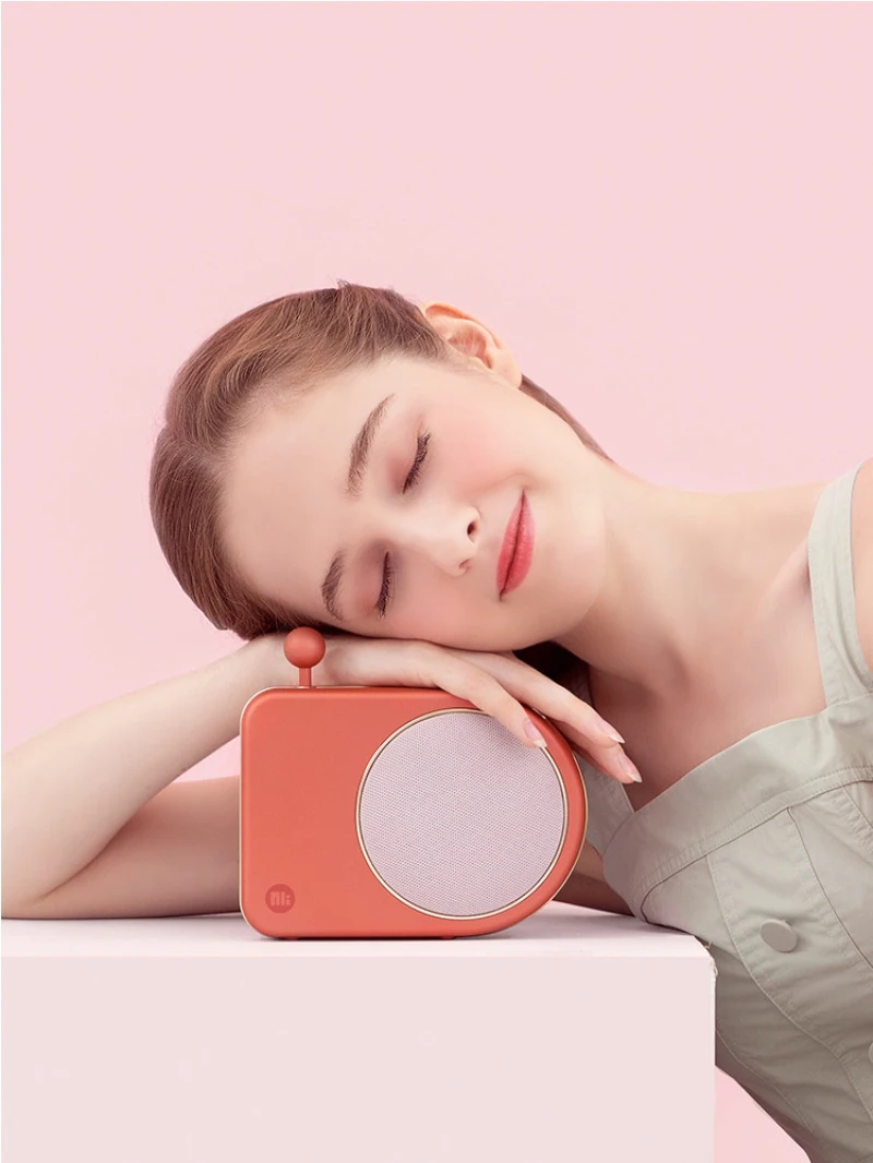 

Bluetooth- Ninakiss candy box C1