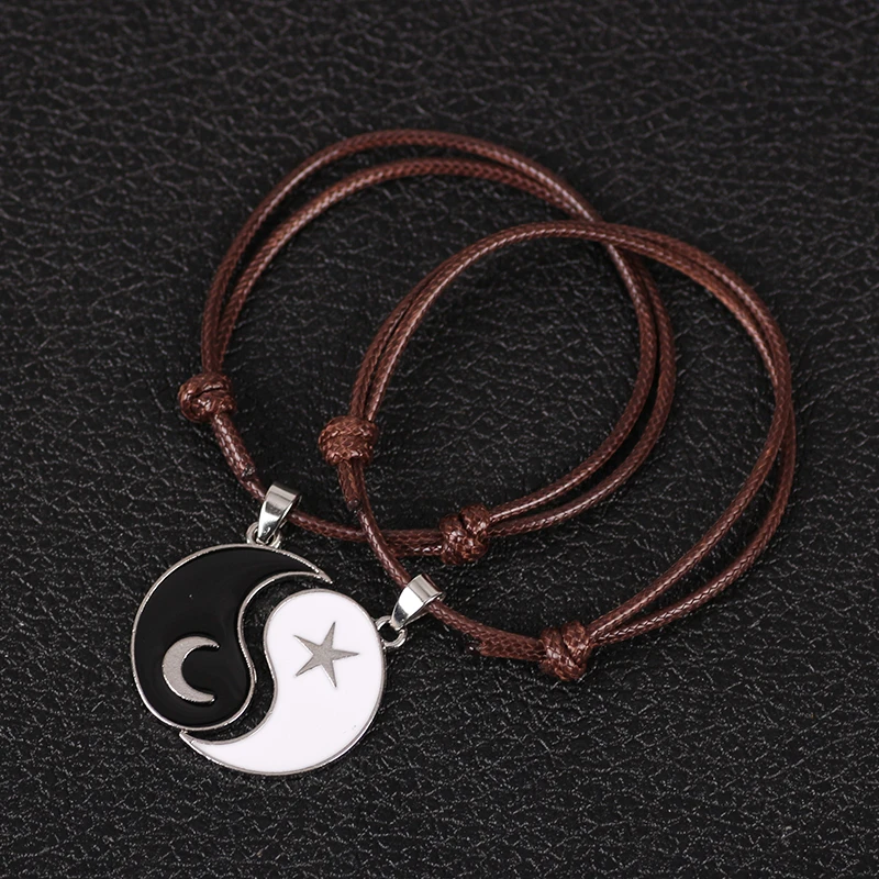 New Retro Men And Women Bracelet Round Gossip Stitching Alloy Pendant Four-color Leather Rope Good Friend Fashion Jewelry Gift | Украшения