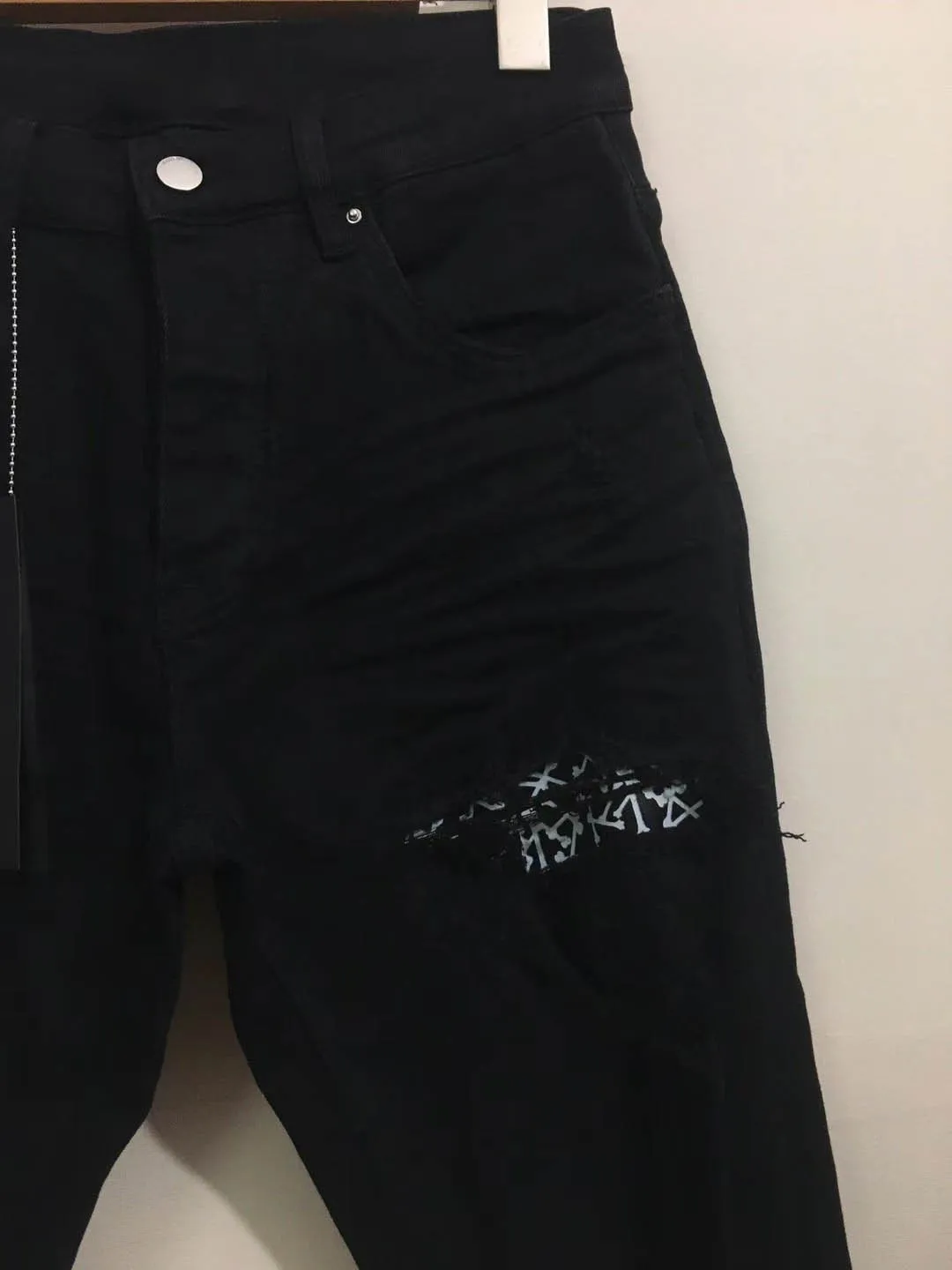 

men bone patch distressed black jeans