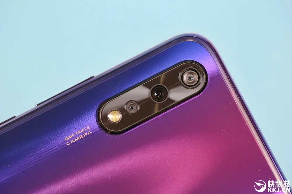 Сток Vivo Z5 4G LTE мобильный телефон Snapdragon712 Android 9,0 6,3" 2340x1080 8 Гб ram 128 ГБ rom мобильный телефон с идентификацией лица МП