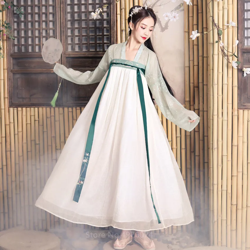 Сказочный костюм ханьфу в китайском стиле для весны и лета с цветочной вышивкой