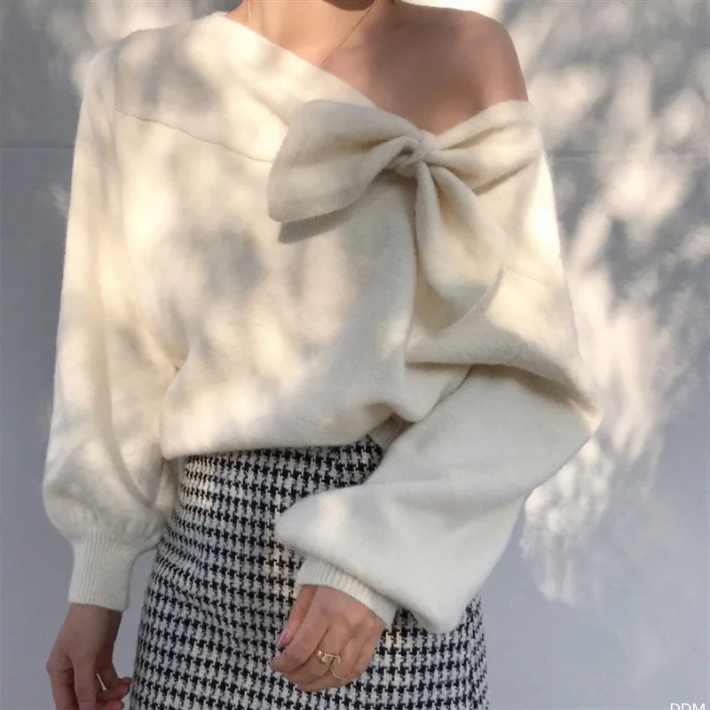 

Женский трикотажный пуловер без бретелек, с длинным рукавом