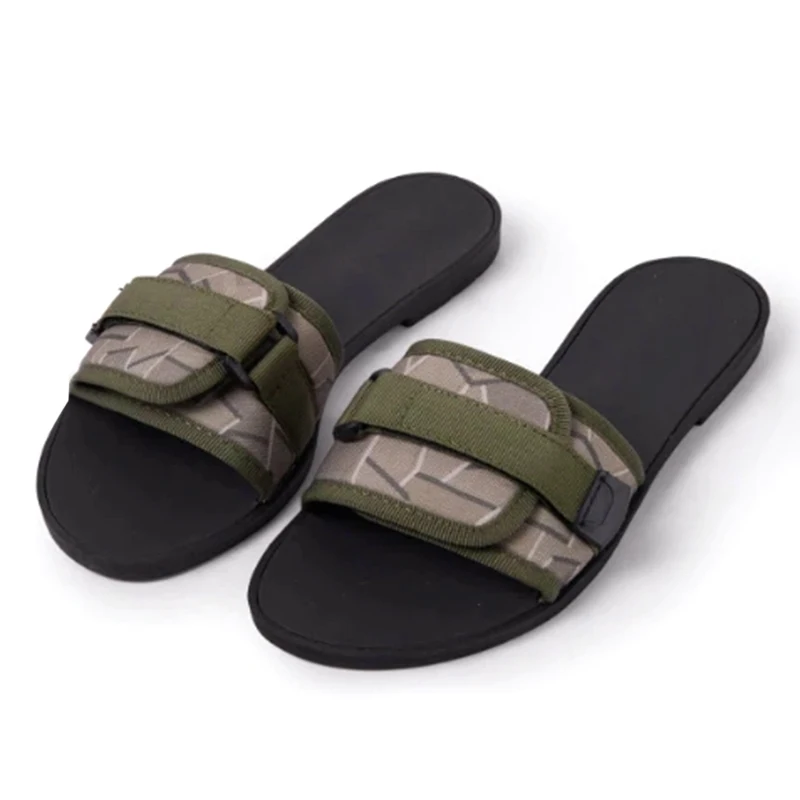 

Summer Fashion Slippers Ladies Slippers Beach Sandals And Slippers Outdoor Leisure Flat Sandals Women Buckle Shoes Plus Size