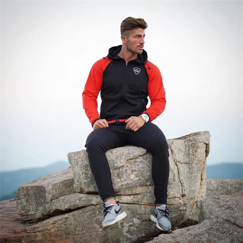 

2020 New Sports Jacket Men Hoodies Male Hooded Sweatshirt Men Pullover Sweatshirts Brand Clothing Top Quality Running Jacket