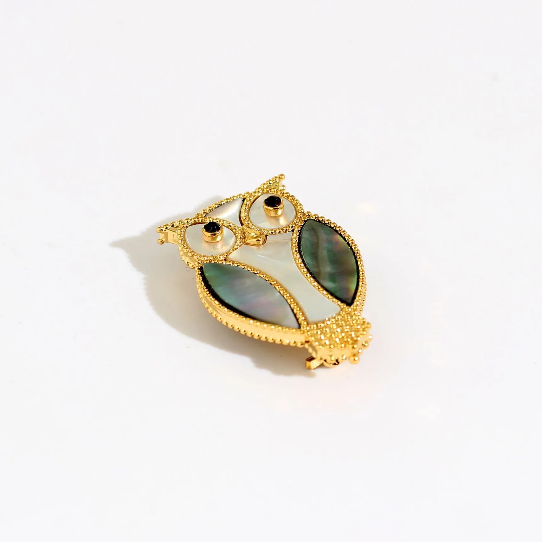 

2021 Trend New Product Brooch Female Owl Design Pin Let Go Bright Buckle Copper Plated Real Gold Jewelry